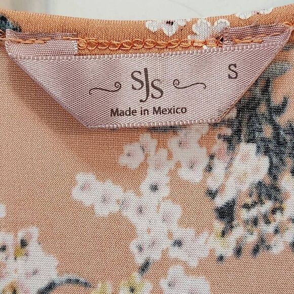 SJS sleeveless tunic top textured floral print light coral with ruffle small - Picture 5 of 8